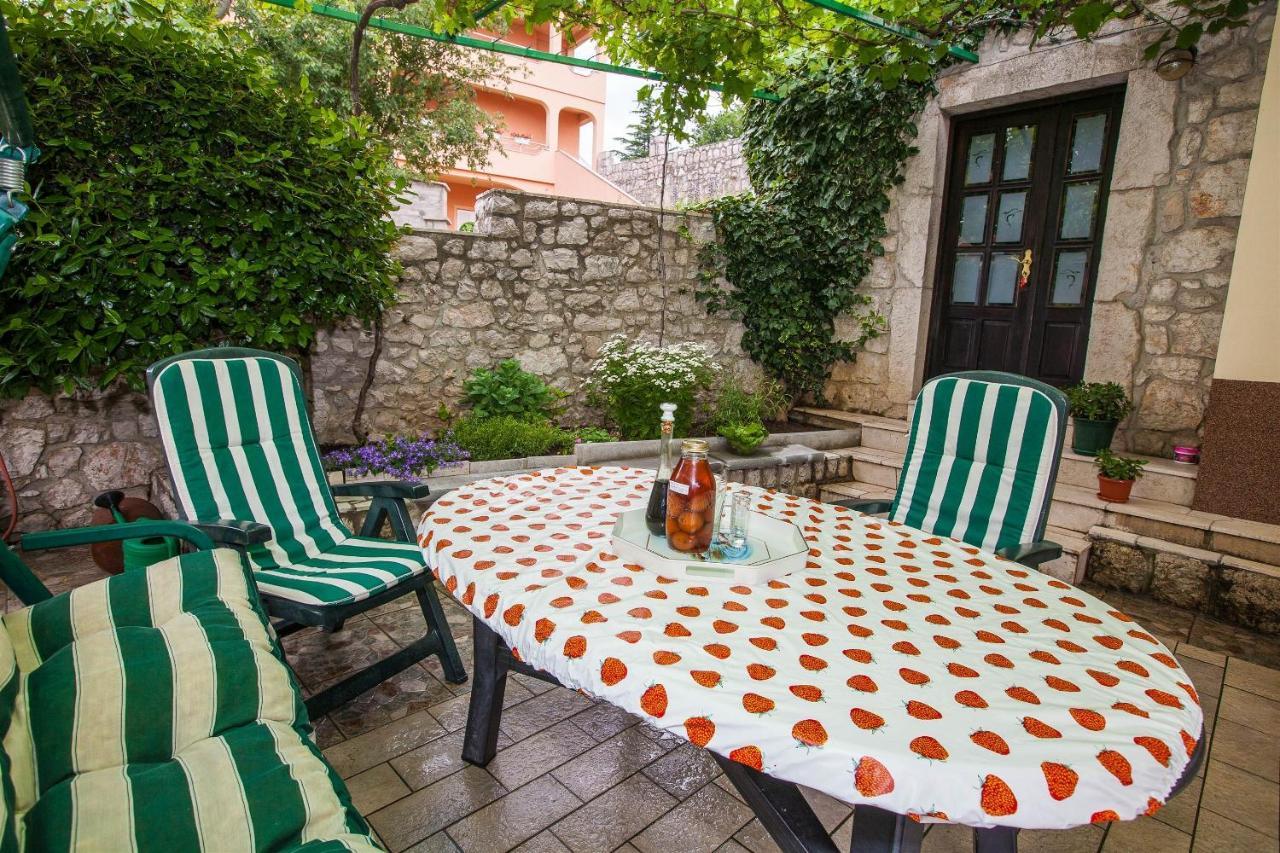 Apartments With A Parking Space Crikvenica - 11307 Εξωτερικό φωτογραφία
